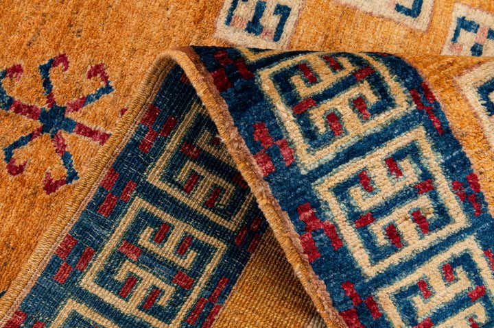 2' 8 x 3' 10 Hand Knotted Ziegler Wool Rug