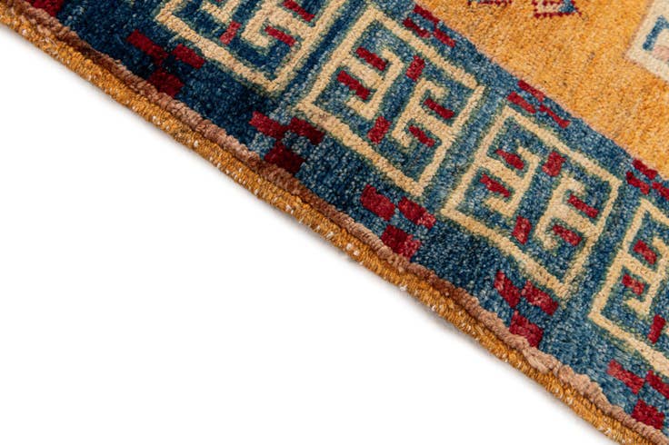 Detail image of 2' 7 x 4' 1 Hand Knotted Ziegler Wool Rug