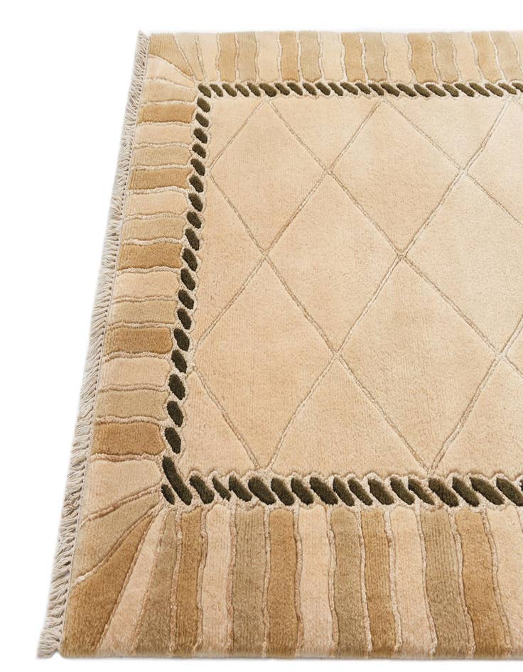 Detail image of 3' 5 x 13' 3 Hand Knotted Darya Wool Runner Rug