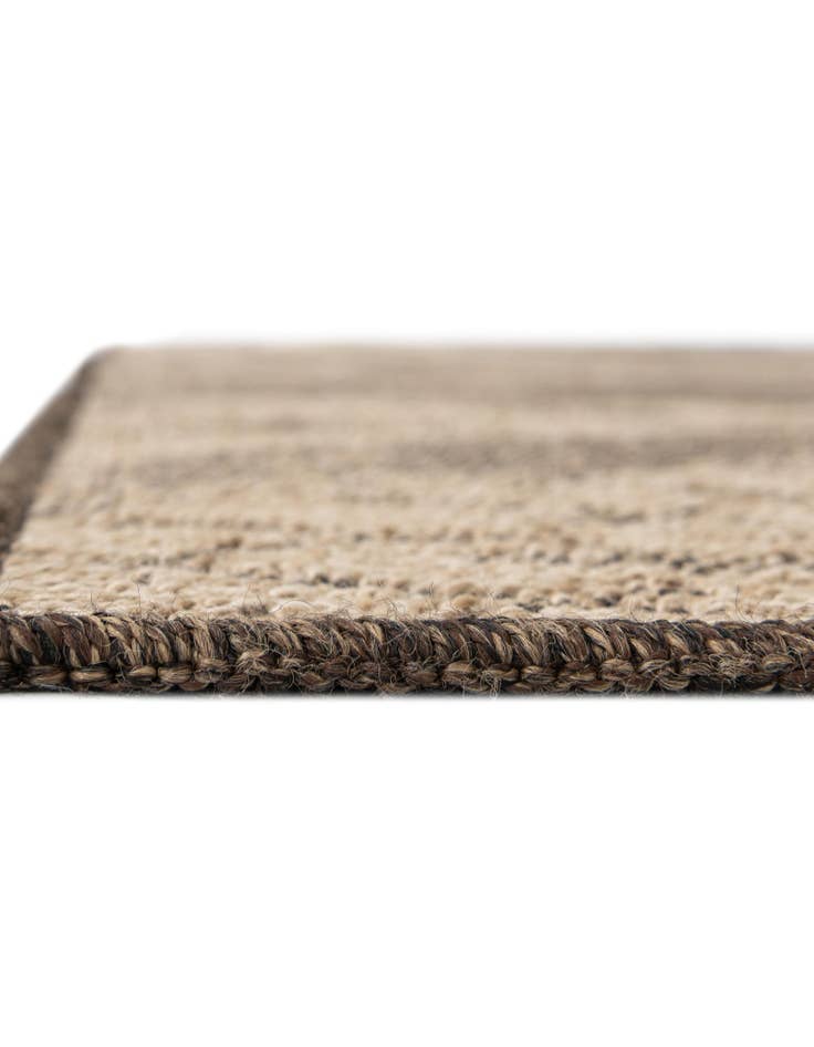 Detail image of 2' 2 x 3' Dunes Rug