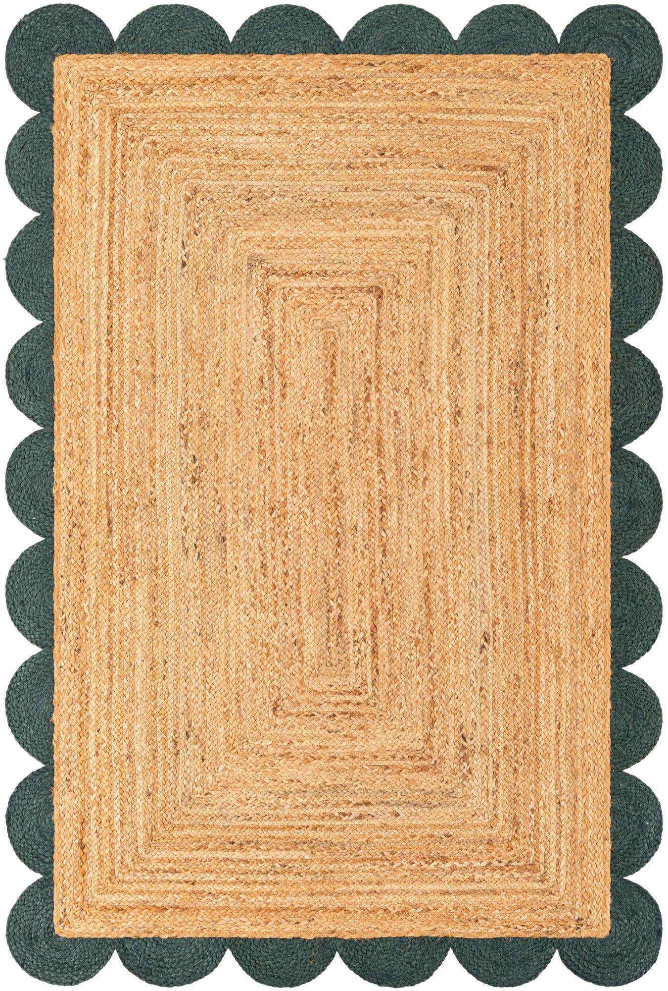 4' 1 x 6' 1 Handmade Scallop Braided Jute Rug