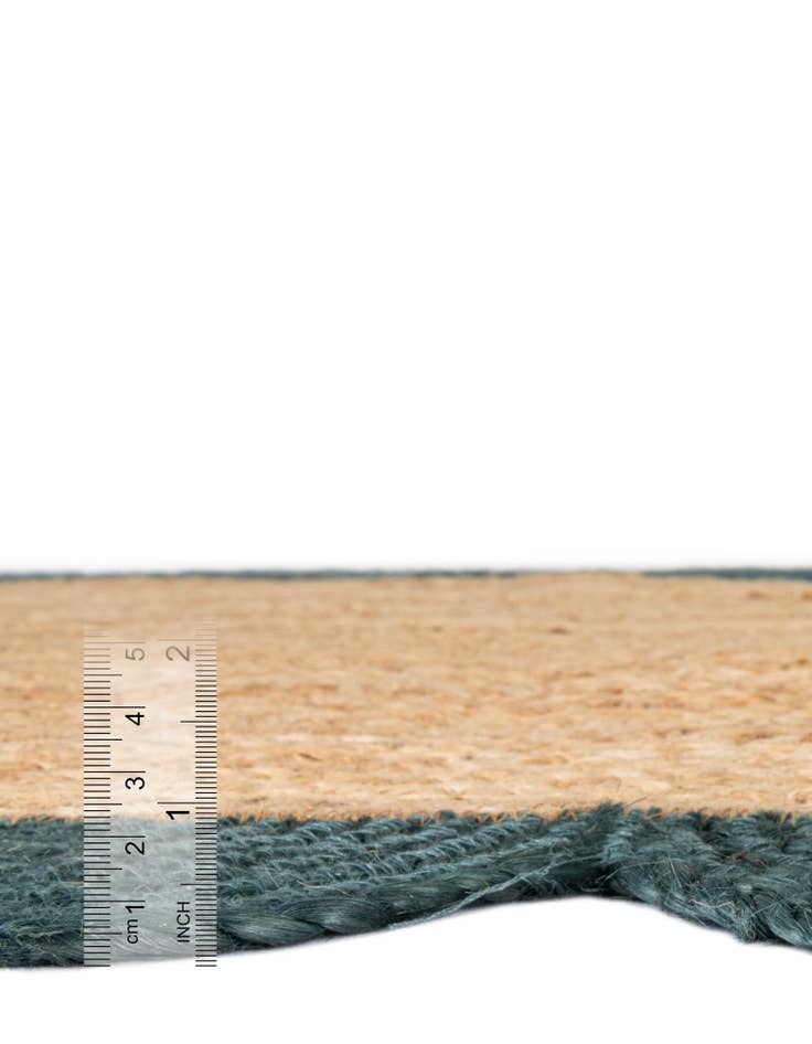 Detail image of 2' x 4' 1  Hand Scallop Braided Jute Runner Rug