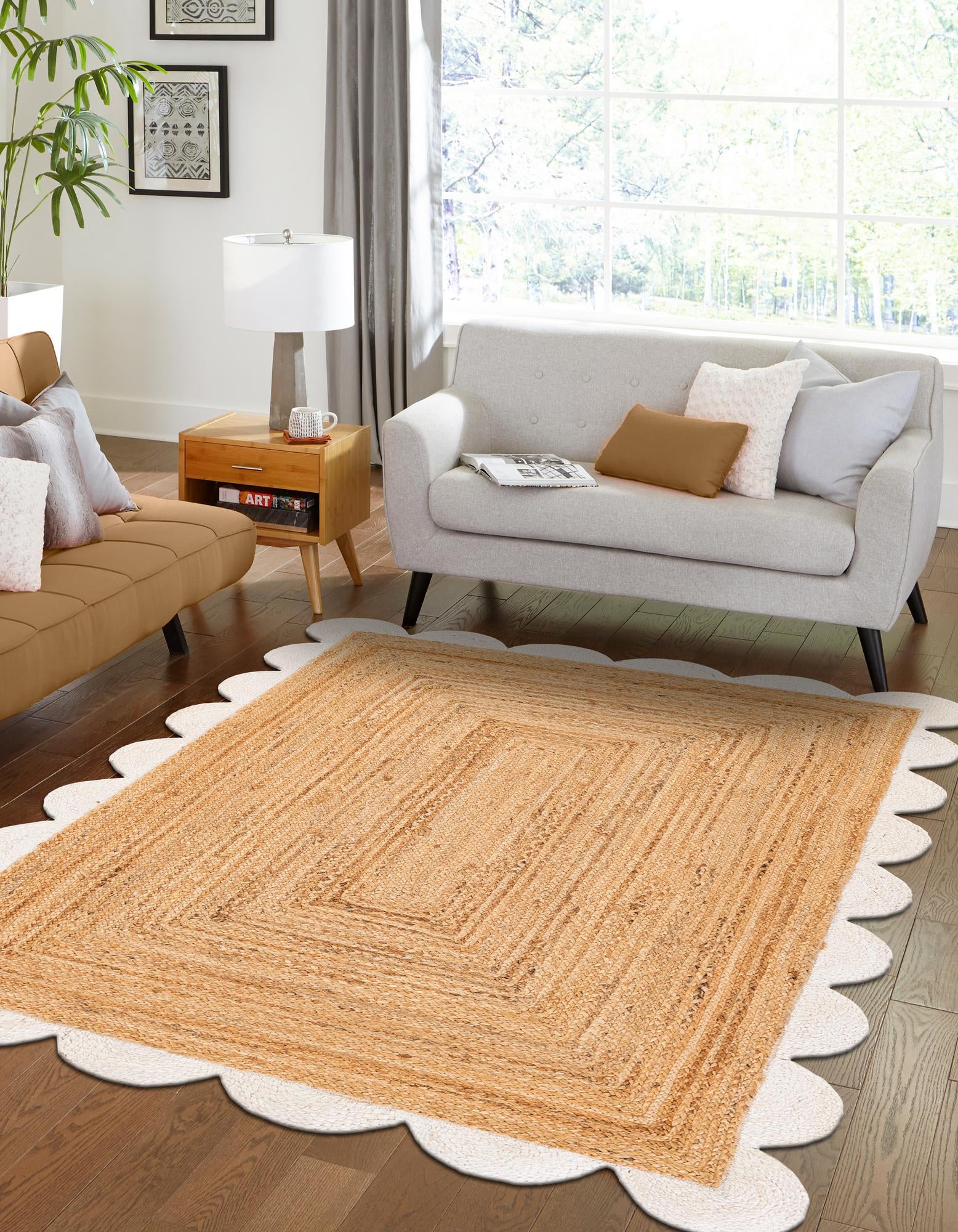 5' 1 x 8'  Hand Scallop Braided Jute Rug