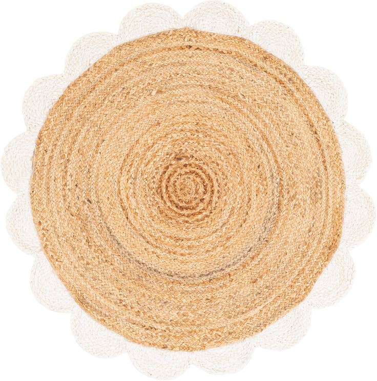 Detail image of 3' 1 x 3' 1 Handmade Scallop Braided Jute Round Rug