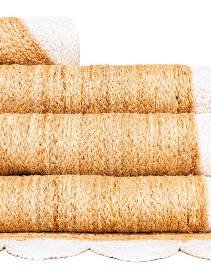 Detail image of 2' x 5' 1 Handmade Scallop Braided Jute Runner Rug