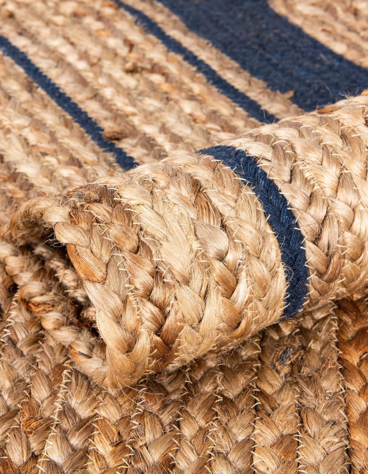 8' x 8' Handmade Braided Jute Round Rug