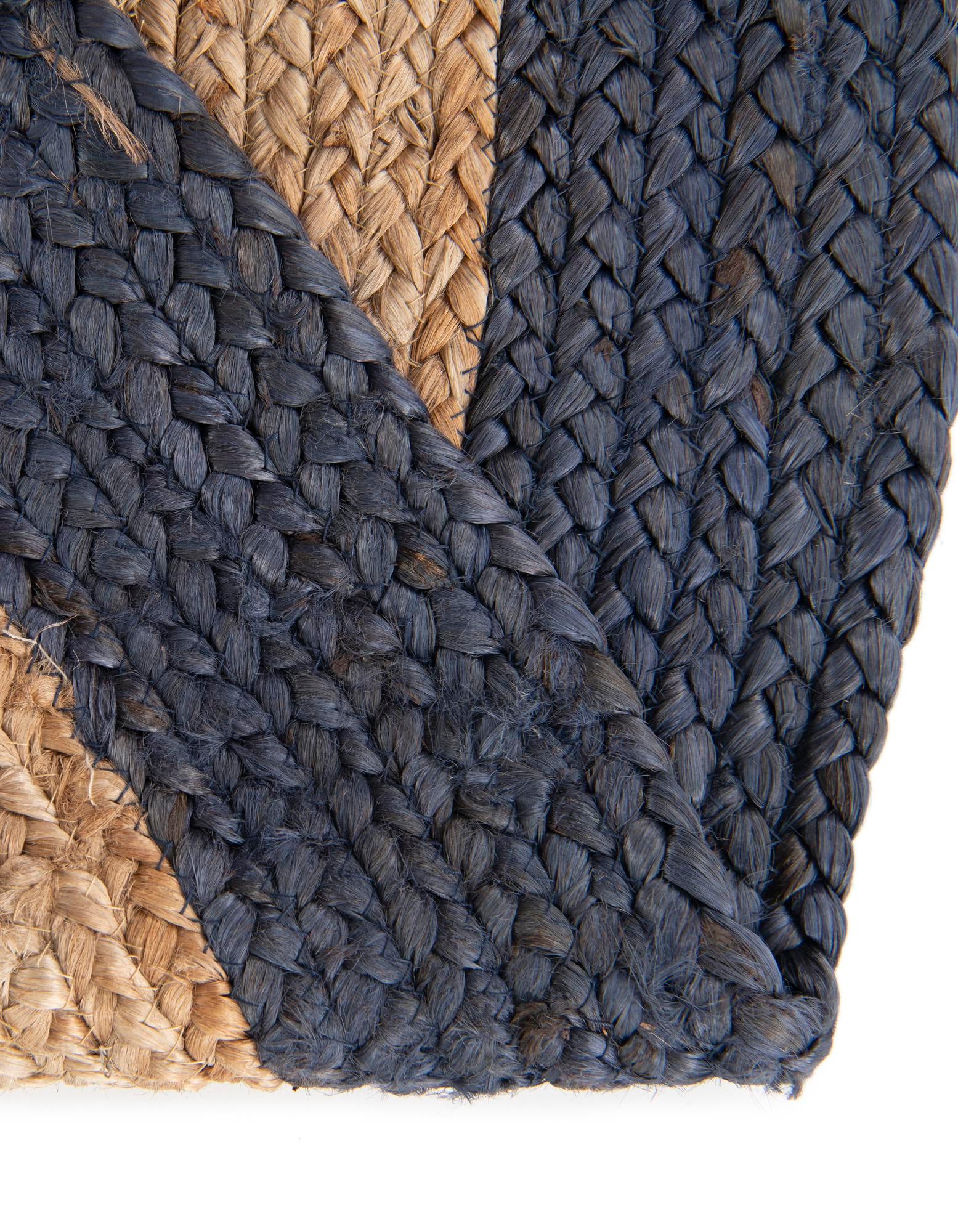 3' 3 x 3' 3 Handmade Braided Jute Round Rug