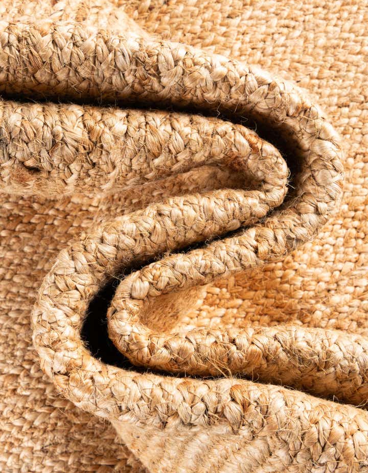 3' 3 x 14' 1 Handmade Scallop Braided Jute Runner Rug