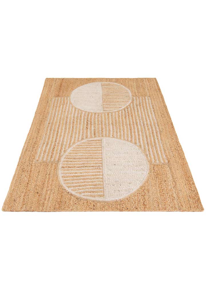 4' 1 x 6' 1 Handmade Braided Jute Rug