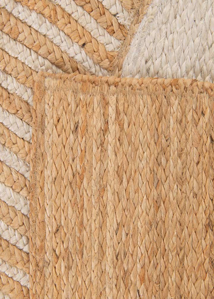 4' 1 x 6' 1 Handmade Braided Jute Rug