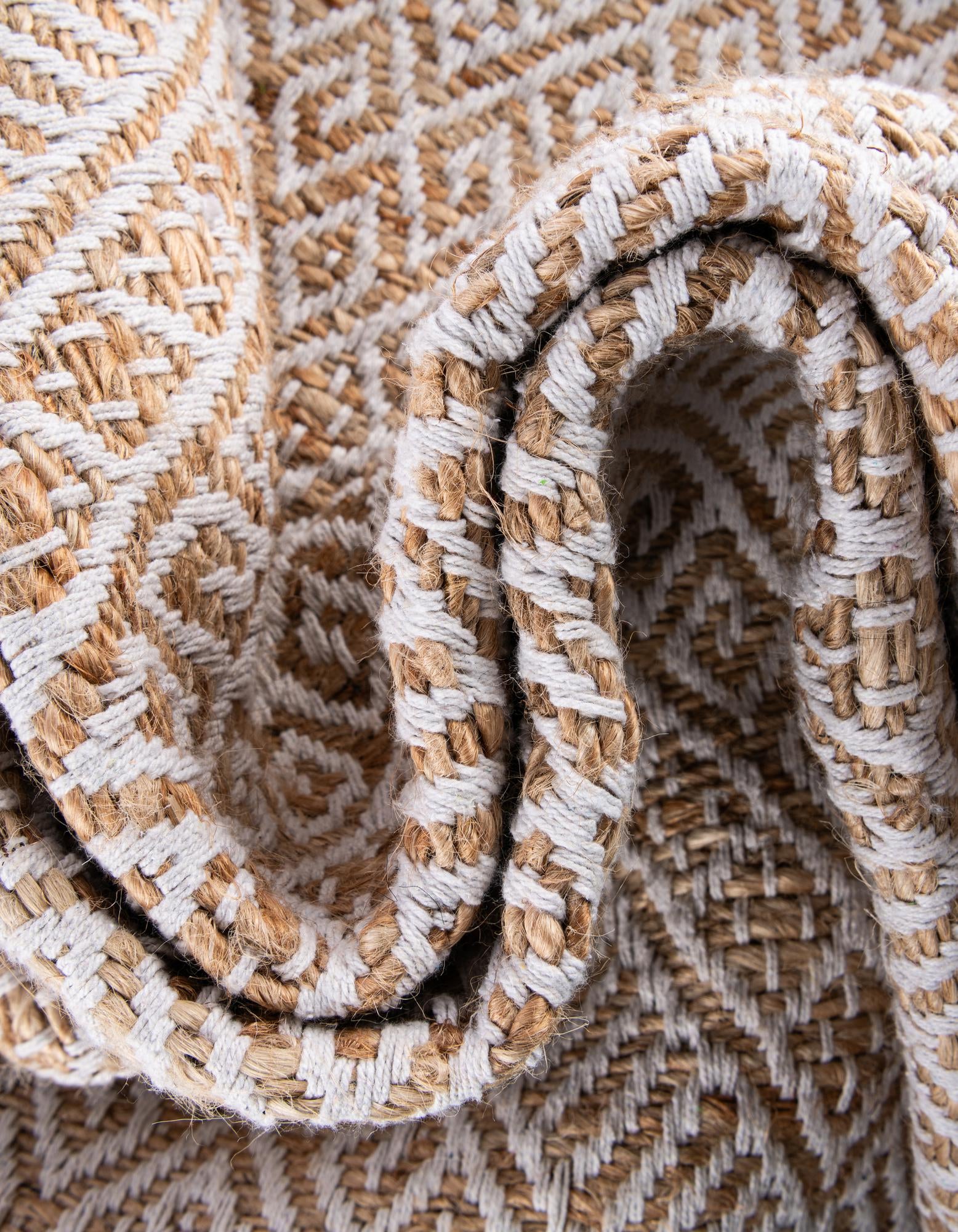 2' 7 x 10' Handmade Braided Jute Runner Rug
