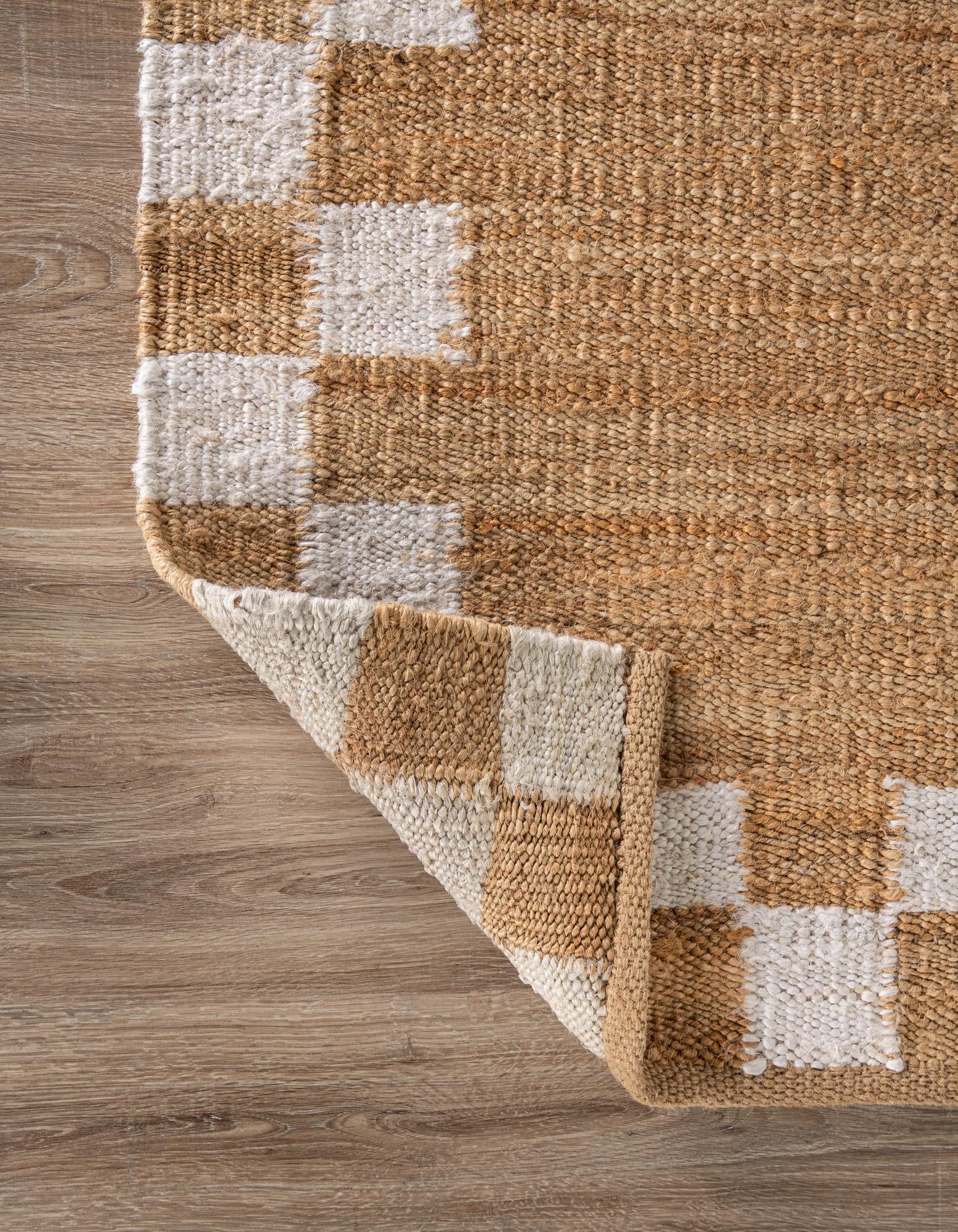 2' 7 x 8' Hand Woven Laurel Handwoven Jute Runner Rug