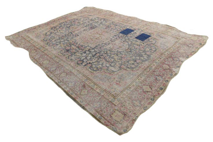 Detail image of 8' 8 x 11' 7 Hand Knotted Ultra Vintage Persian Wool Rug
