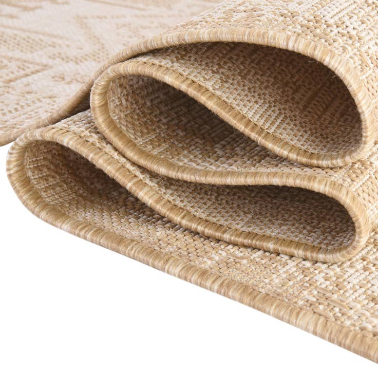Detail image of 5' 3 x 5' 3 Easy-Clean Aztec Indoor / Outdoor Octagon Rug