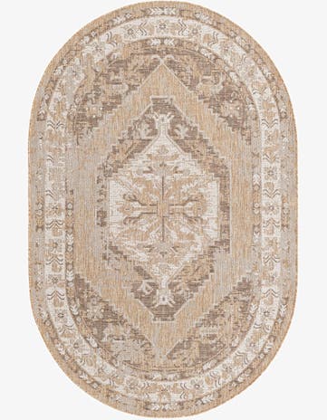 5' 3 x 8' Easy-Clean Traditional Indoor / Outdoor Oval Rug