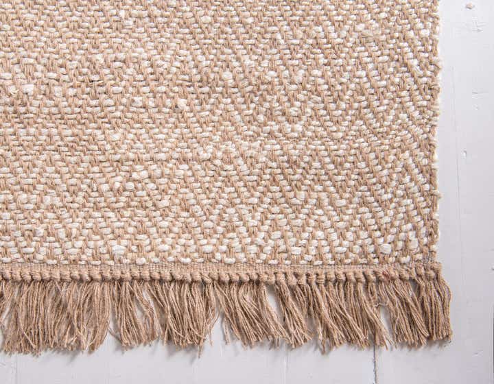 6' 1 x 9' Hand Woven Braided Jute Rug