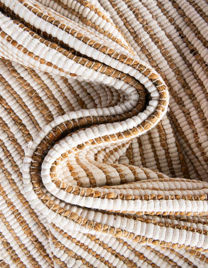 9' x 12' Hand Woven Chindi Jute Rug