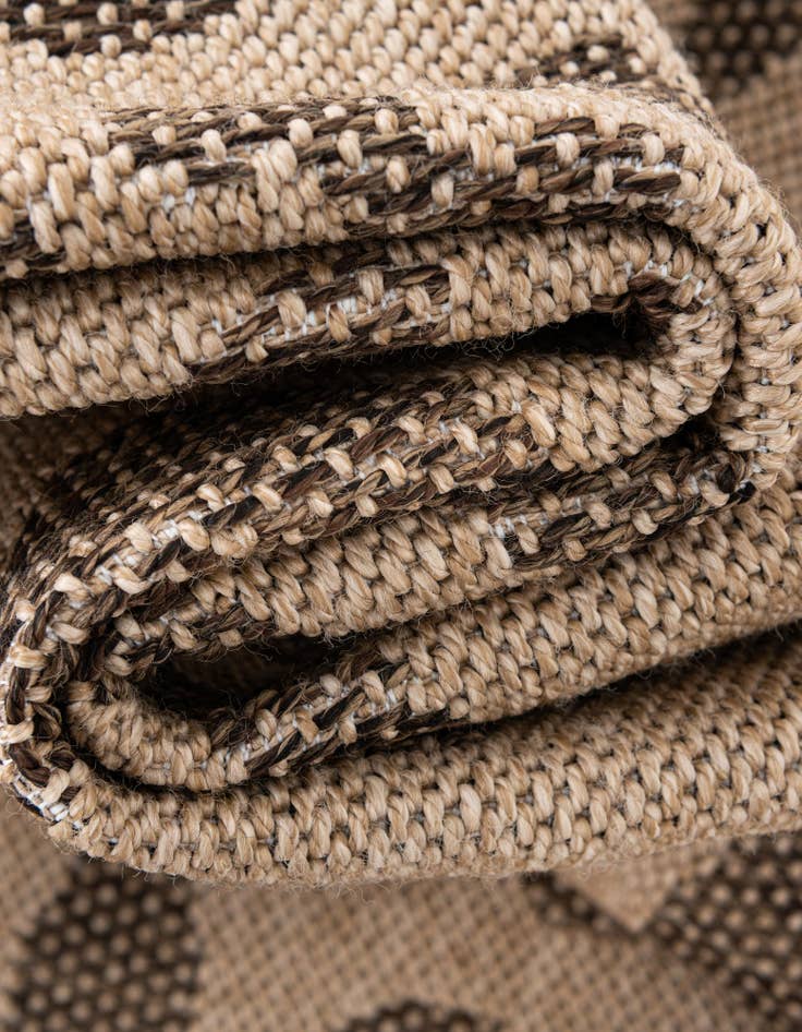 Detail image of 8' x 10' Dunes Rug