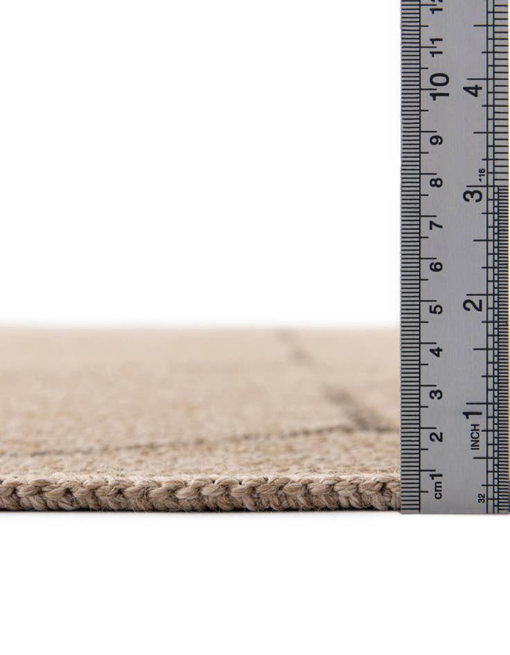 Detail image of 6' 3 x 9' Dunes Rug