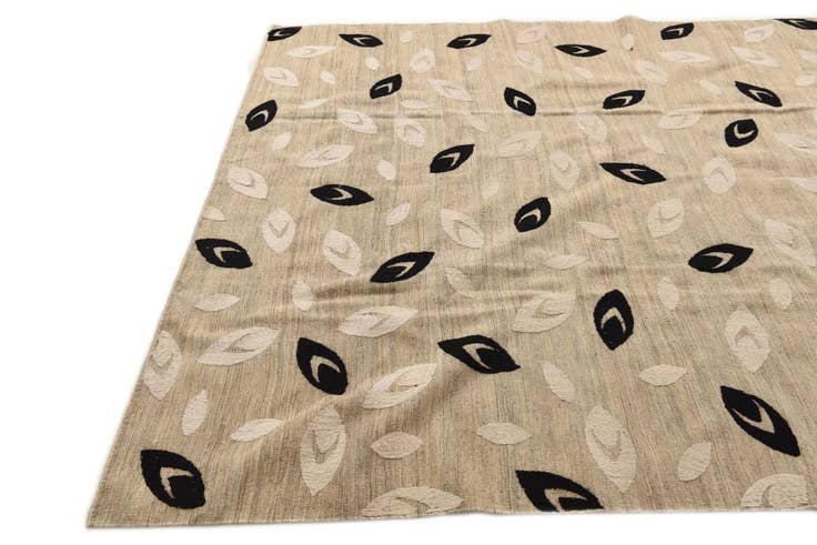 Detail image of 6' 8 x 8' 9 Hand Woven Kilim Modern Rug
