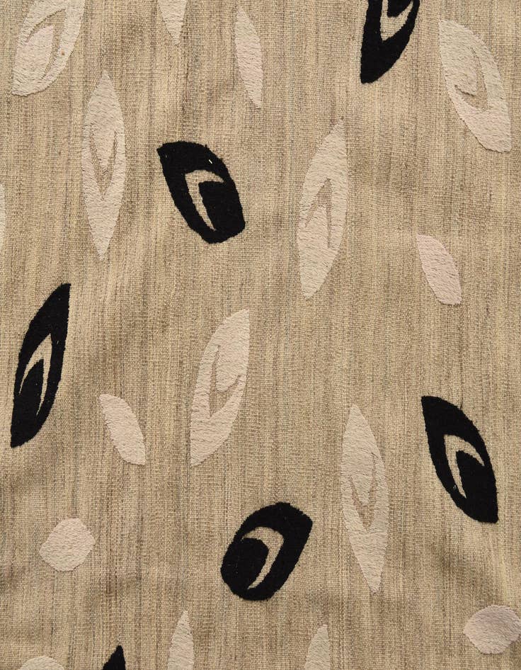 Detail image of 6' 8 x 8' 9  Hand Woven Kilim Modern Rug