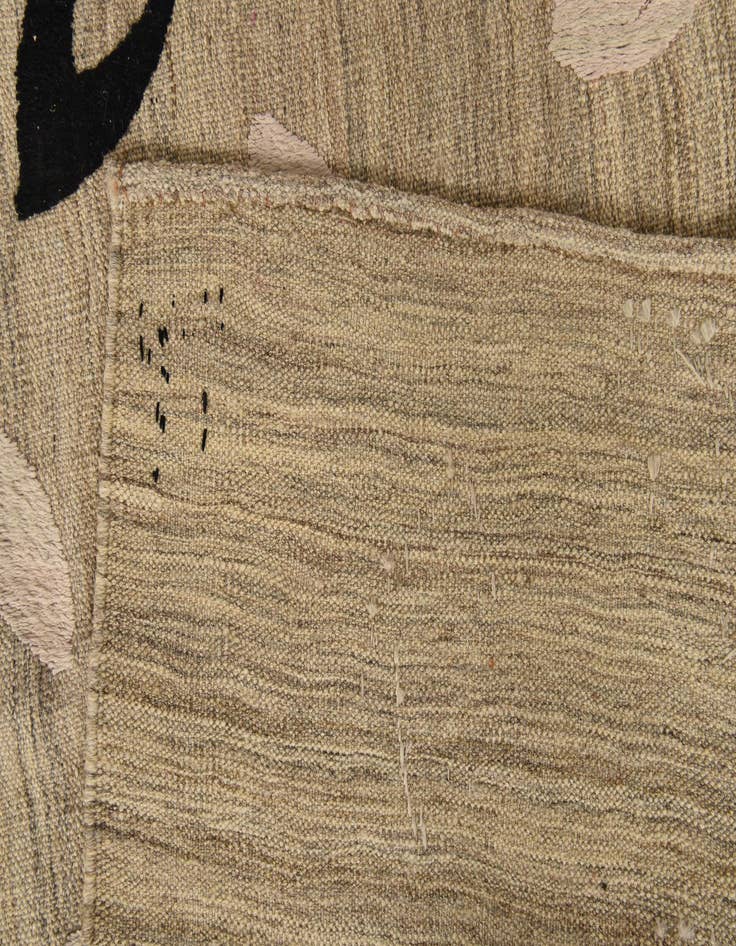 Detail image of 6' 8 x 8' 9  Hand Woven Kilim Modern Rug