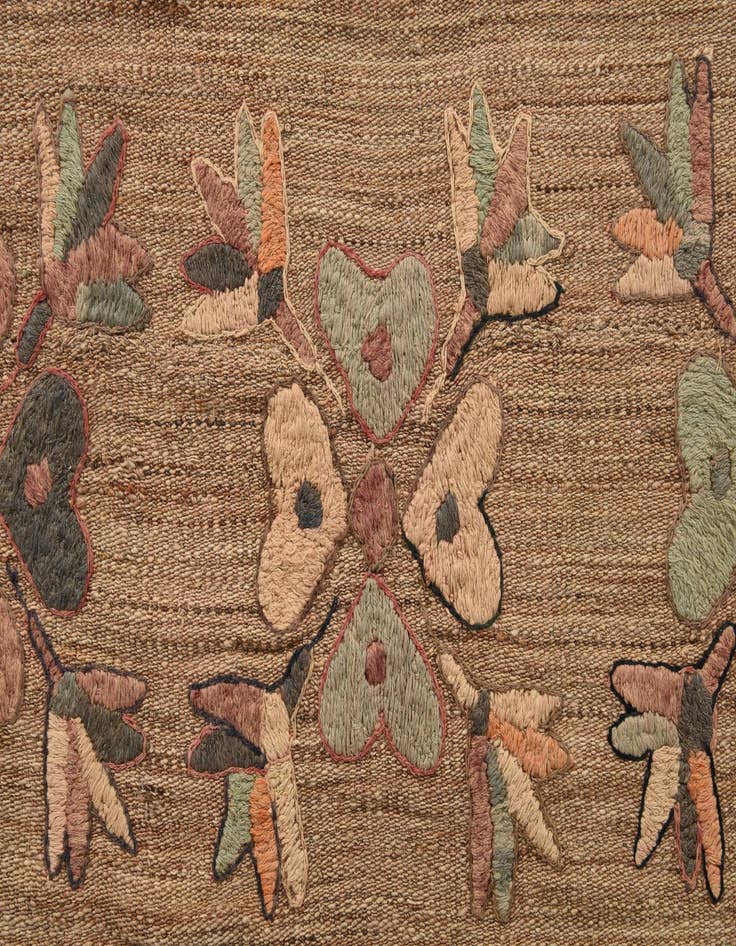 Detail image of 6' 2 x 7'  Hand Woven Kilim Suzani Wool Rug