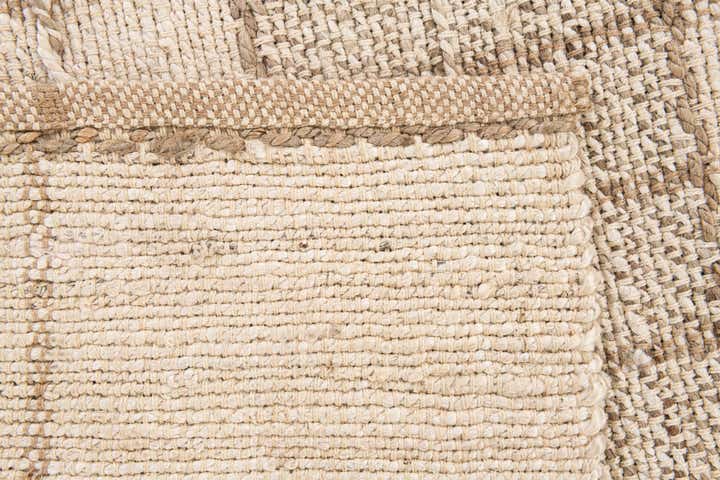 5' 3 x 6' 8 Hand Woven Lariat Rug
