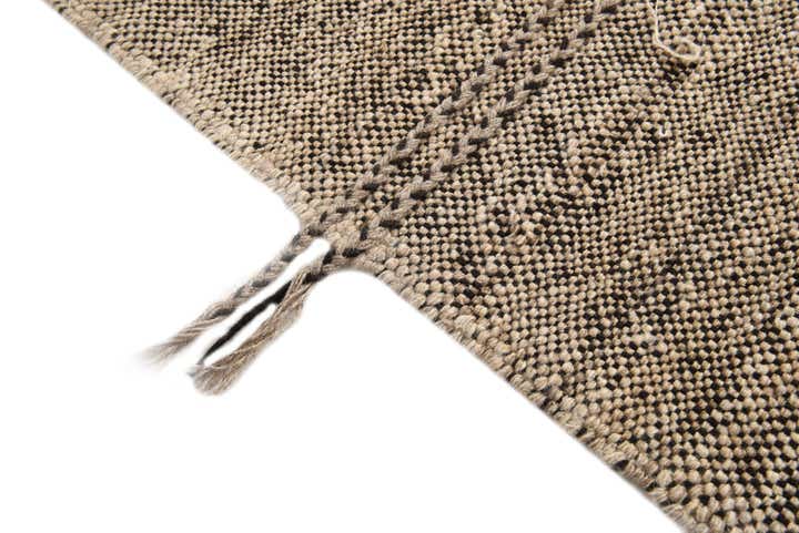 7' x 9' 9 Hand Knotted Moroccan Wool Rug