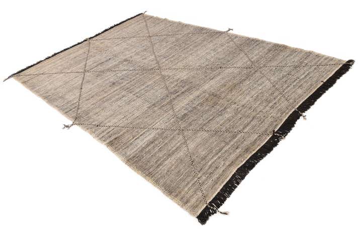 7' x 9' 9 Hand Knotted Moroccan Wool Rug