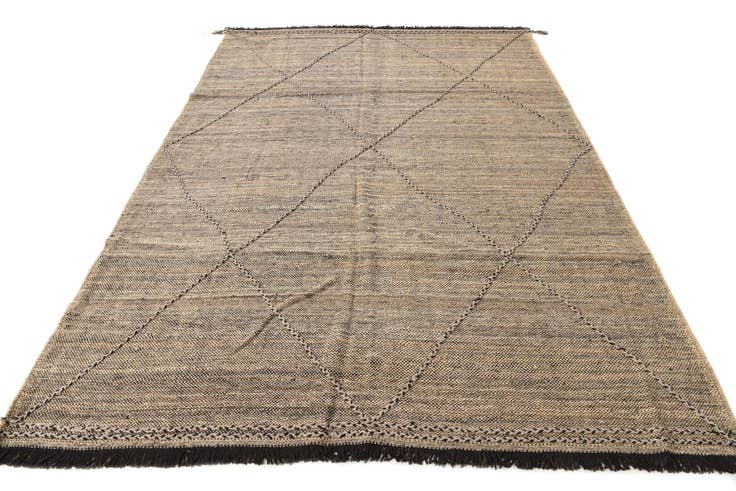Detail image of 7' x 9' 7 Hand Knotted Moroccan Wool Rug