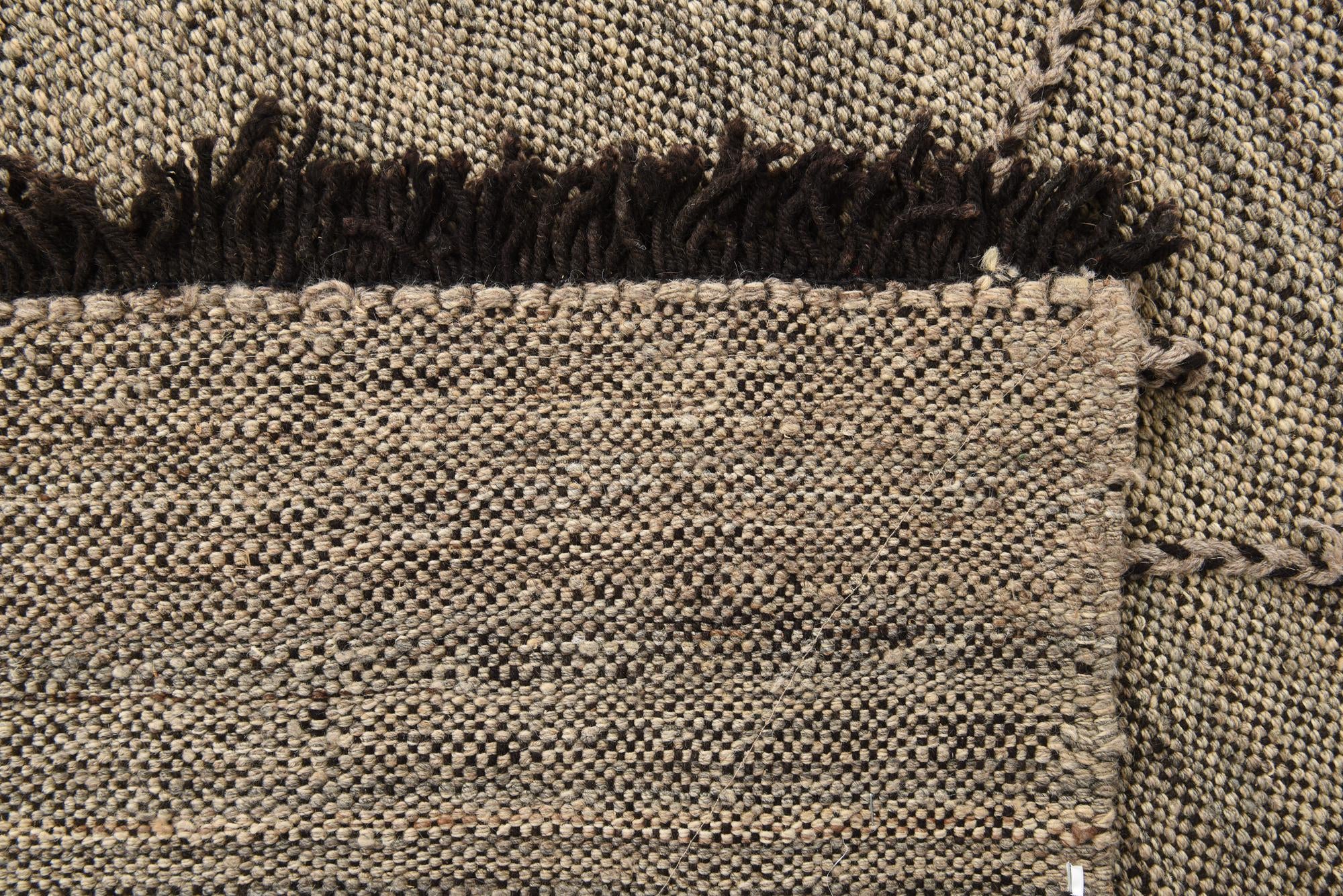 7' x 9' 9 Hand Knotted Moroccan Wool Rug