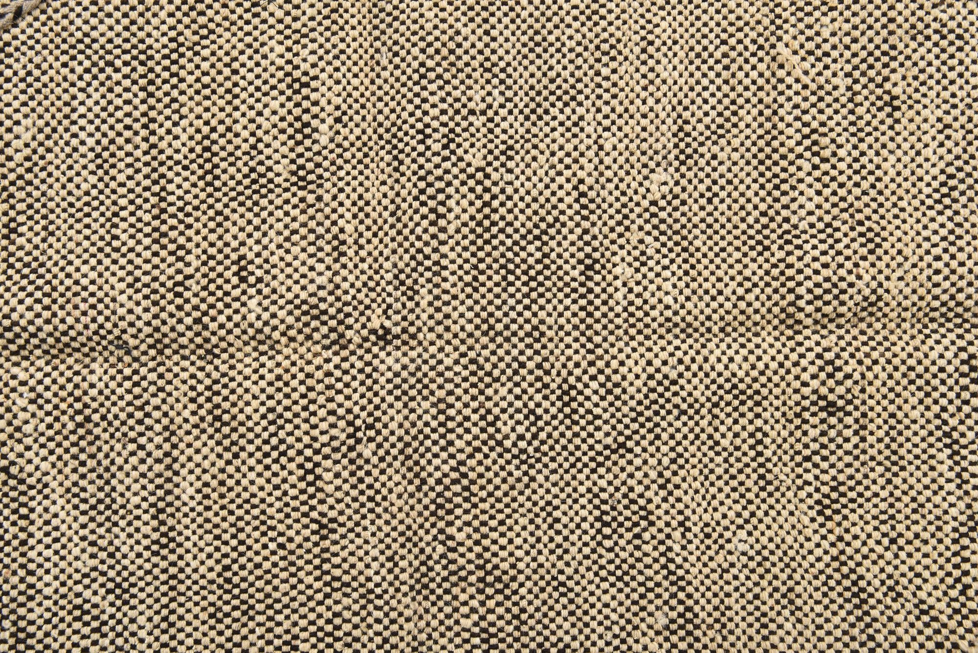 7' 5 x 9' 7 Hand Knotted Moroccan Wool Rug