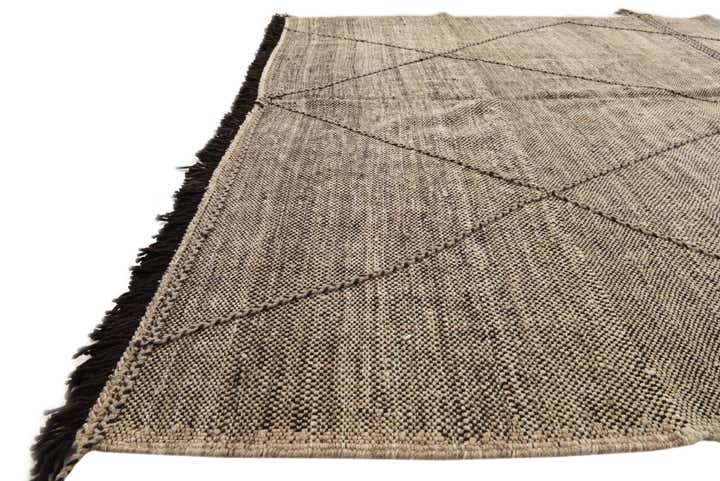 7' x 9' 7 Hand Knotted Moroccan Wool Rug