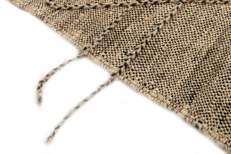 Detail image of 6' 10 x 9' 7 Hand Knotted Moroccan Wool Rug