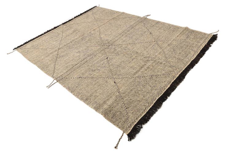 Detail image of 6' x 7' 5 Hand Knotted Moroccan Wool Rug