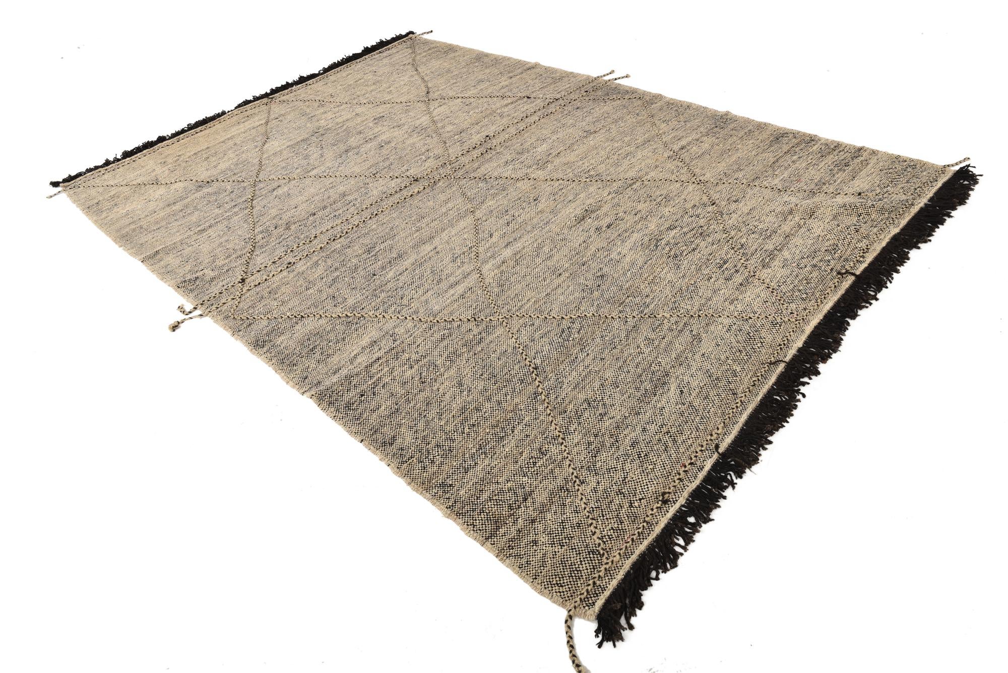 7' x 9' 7 Hand Knotted Moroccan Wool Rug