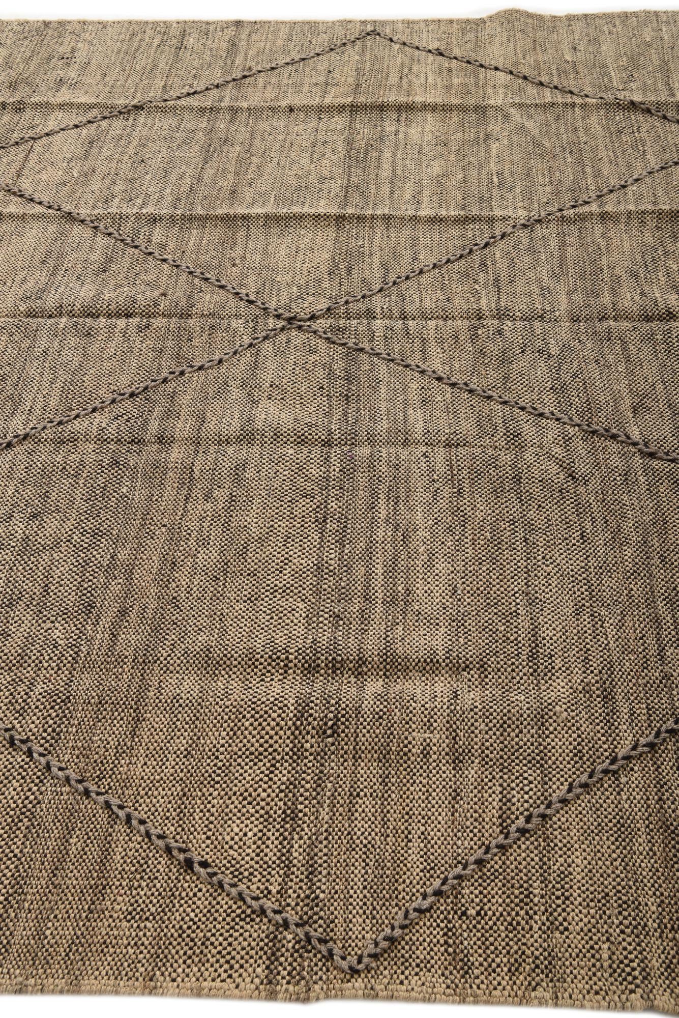 7' 1 x 9' 8 Hand Knotted Moroccan Wool Rug