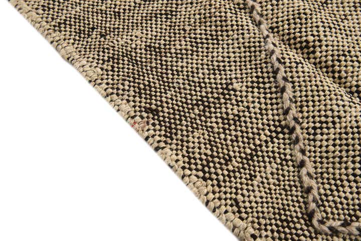 7' x 9' 6 Hand Knotted Moroccan Wool Rug