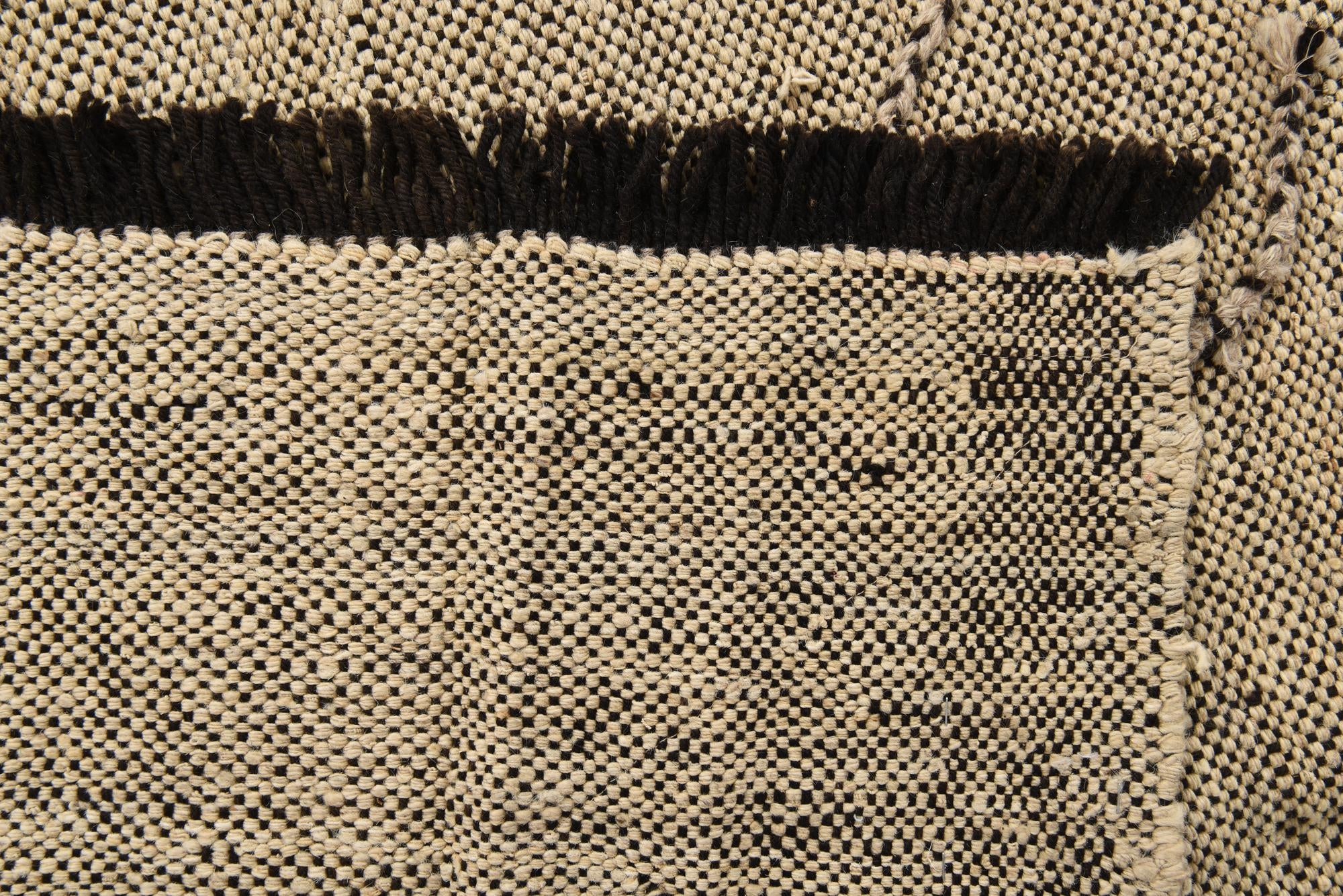 7' x 9' 6 Hand Knotted Moroccan Wool Rug