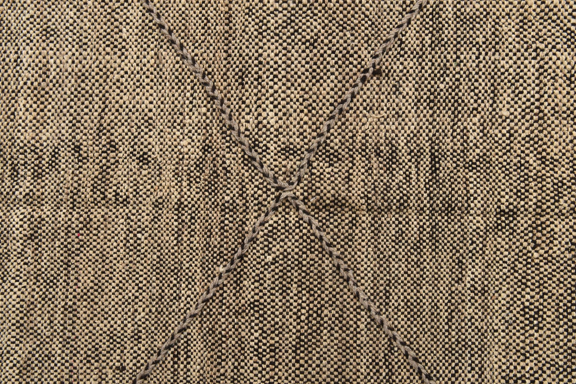 7' 5 x 9' 5 Hand Knotted Moroccan Wool Rug