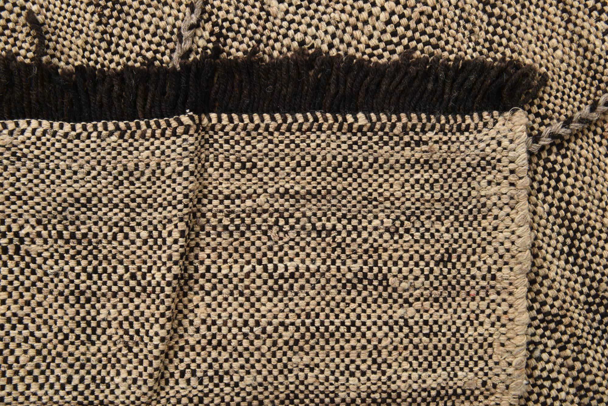 7' 5 x 9' 5 Hand Knotted Moroccan Wool Rug