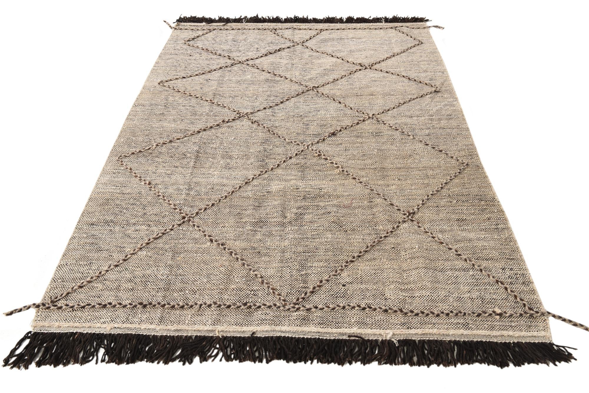 5' 9 x 8' Hand Knotted Moroccan Wool Rug