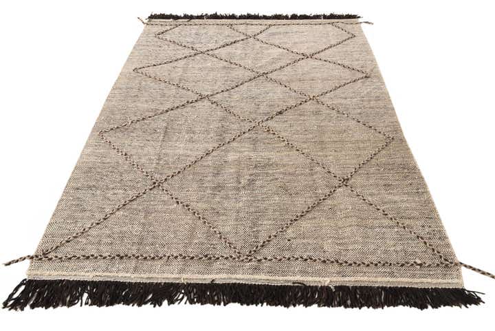 5' 9 x 8' Hand Knotted Moroccan Wool Rug