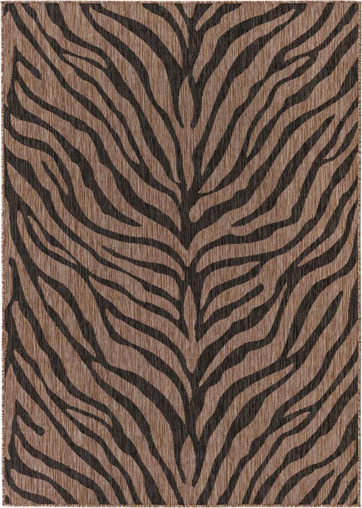 5' 3 x 8' Easy-Clean Safari Indoor / Outdoor Rug