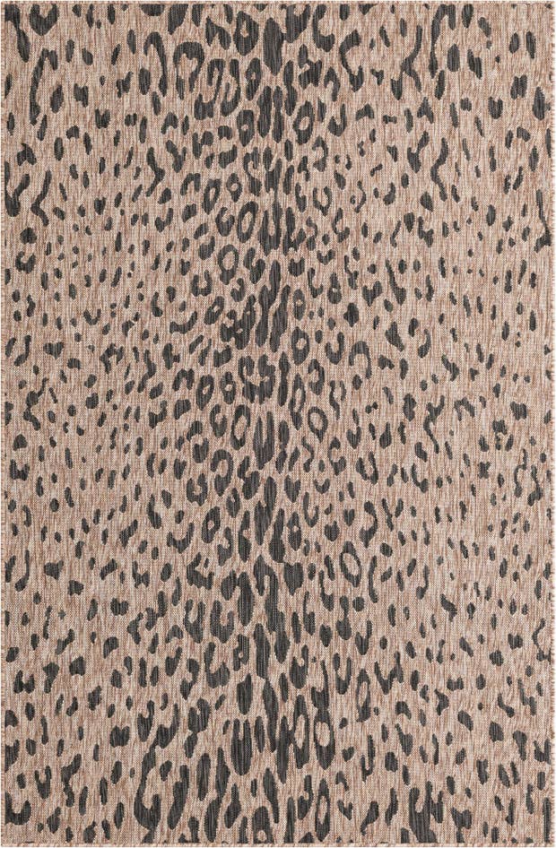 Detail image of 5' 3 x 8' Easy-Clean Safari Indoor / Outdoor Rug