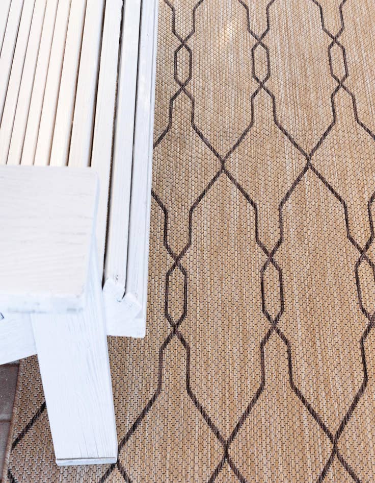 Detail image of 5' x 8'  Washable Trellis Indoor / Outdoor Rug