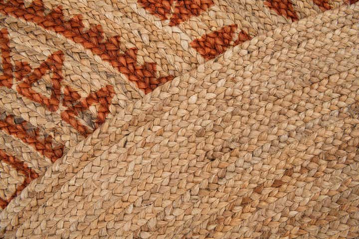 7' 8 x 7' 8 Handmade Braided Jute Round Rug