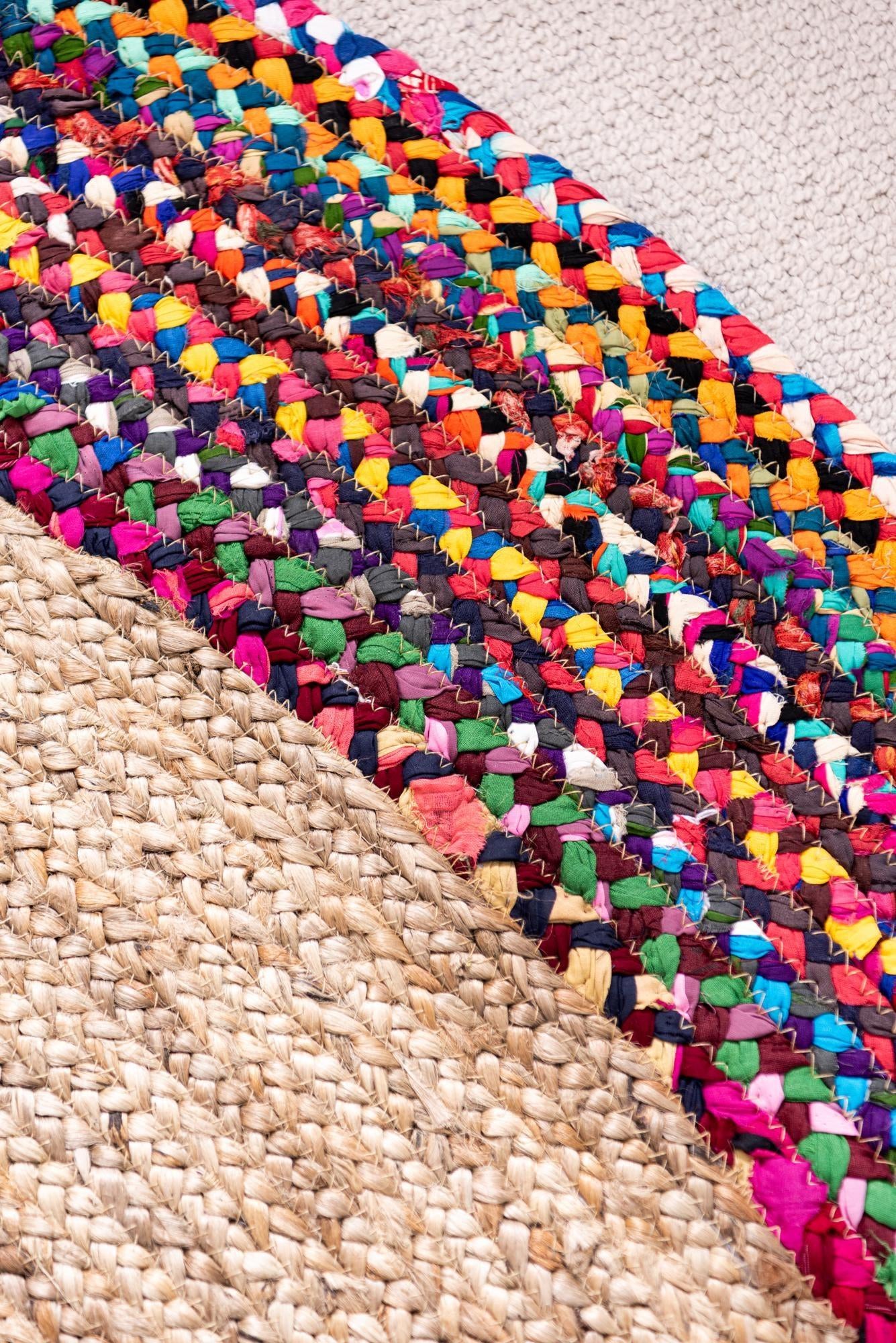 3' 3 x 3' 3 Handmade Braided Jute Round Rug
