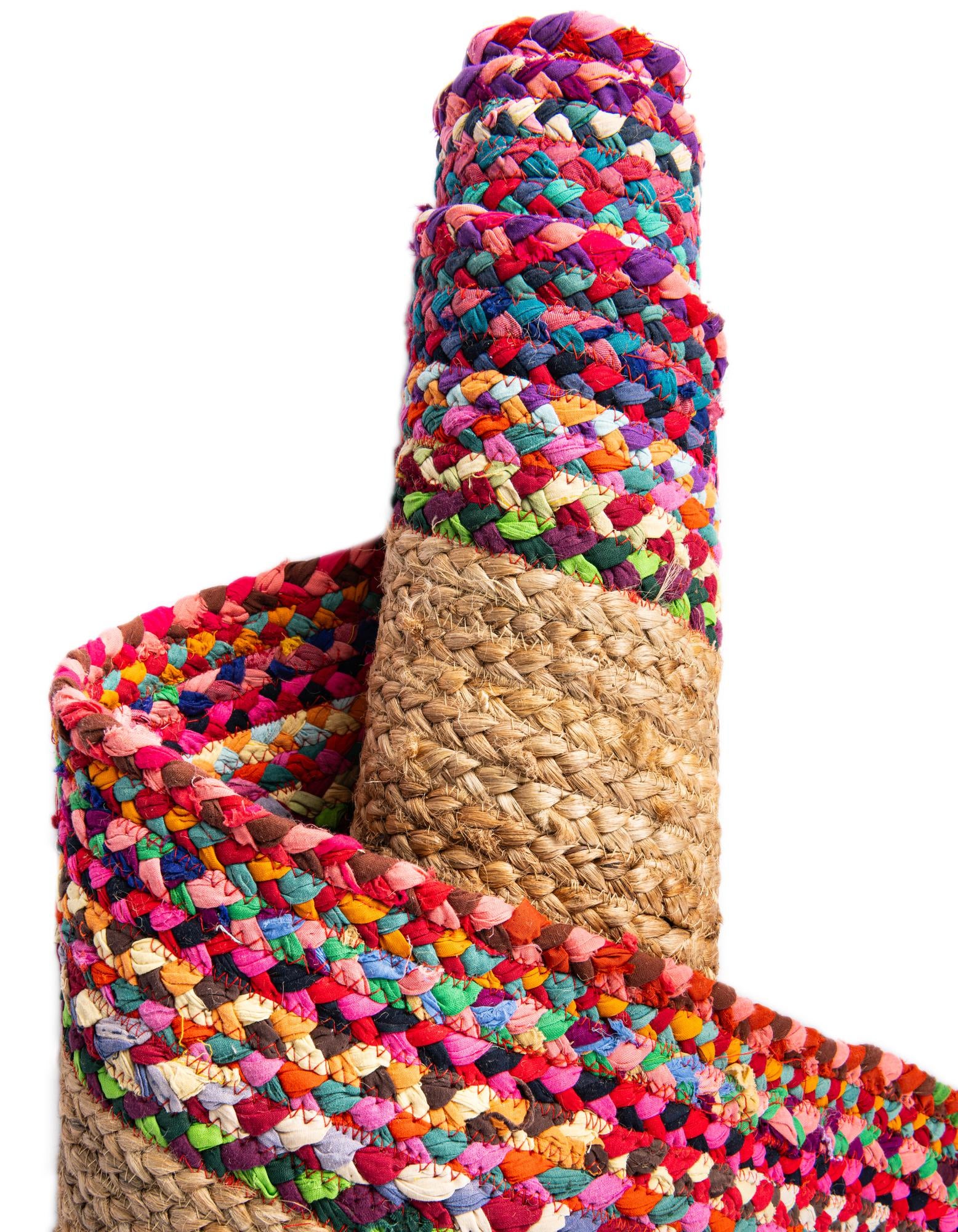3' 3 x 3' 3 Handmade Braided Jute Round Rug